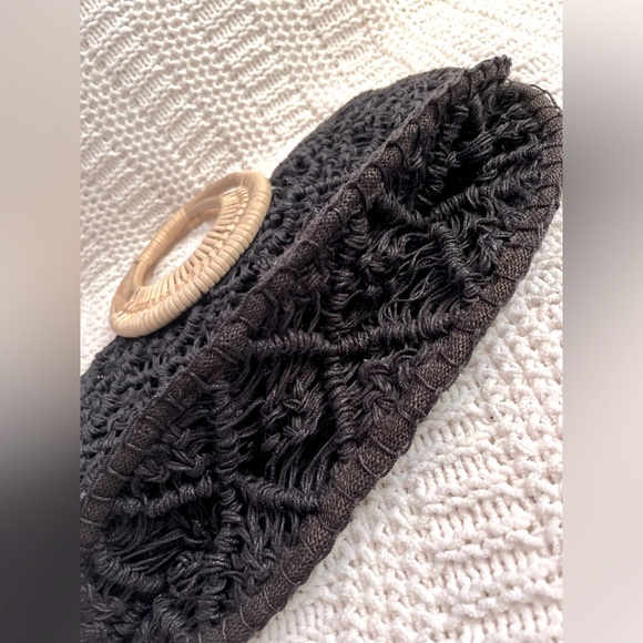 Anthropologie, black macrame tote bag purse w/ rattan handles - Picture 9 of 10